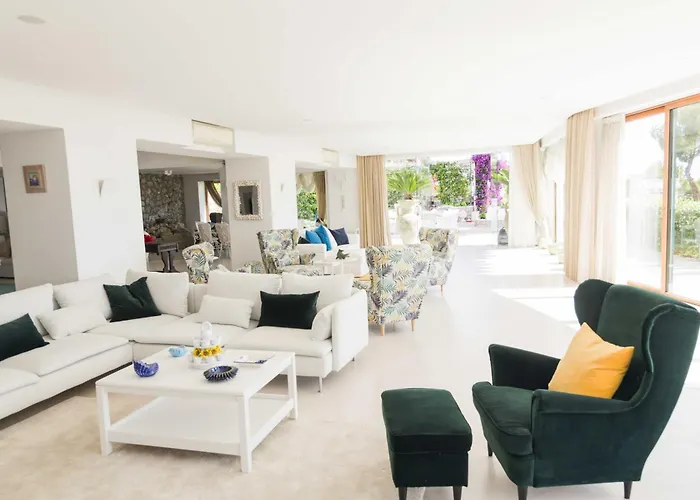 La Canostra Capri - Luxury Ad 4*